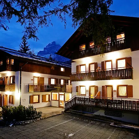 Aparthotel Penie *